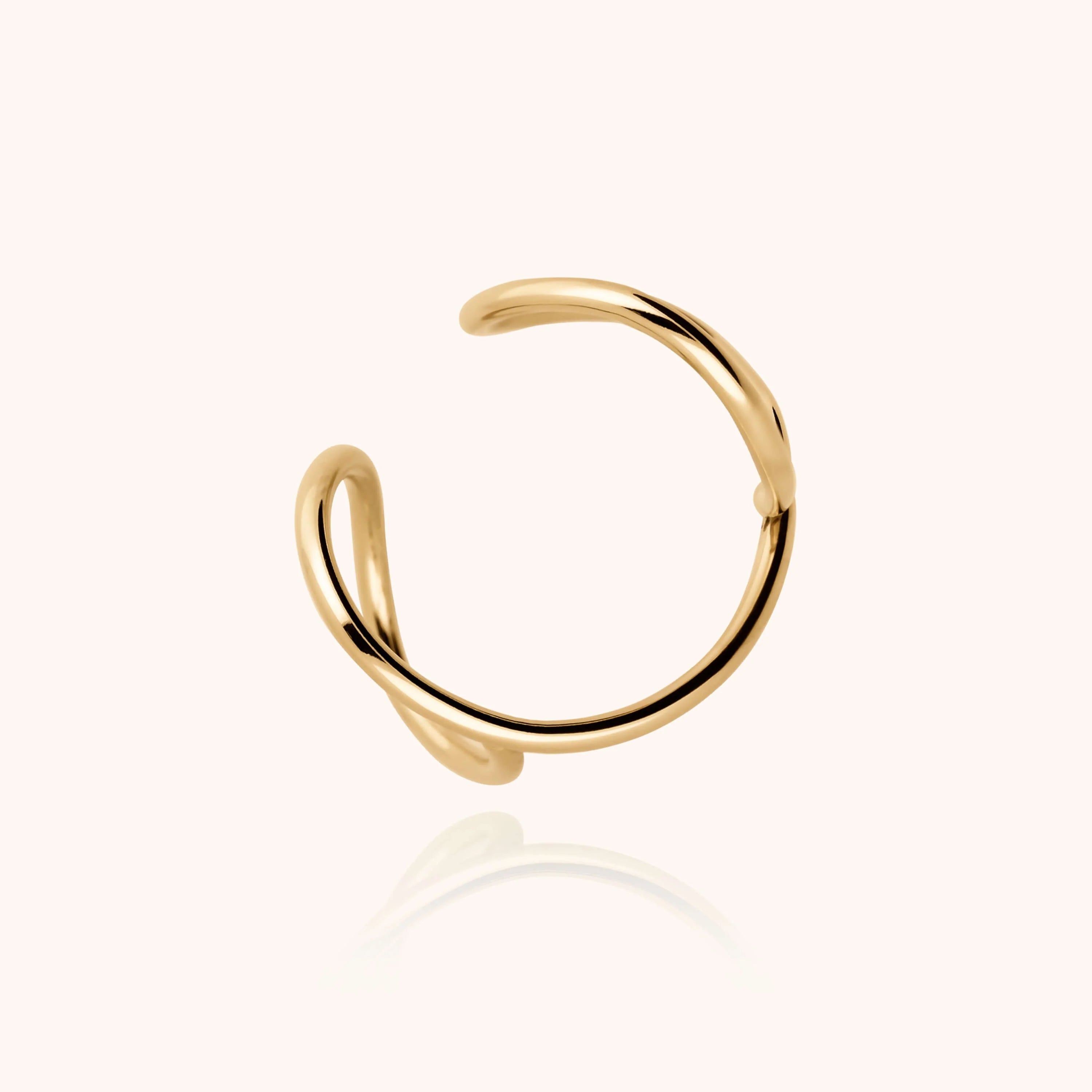 Outline ring cast letter o in shadow 14k yellow gold-filled side view handmade Atelier Paulin Australia