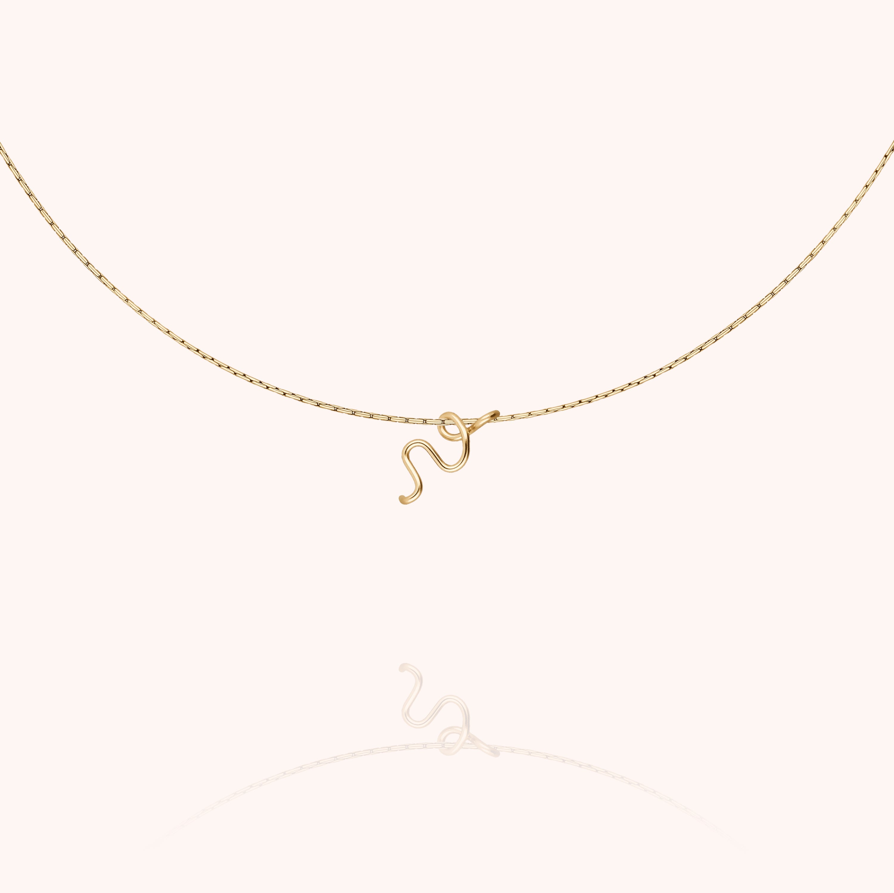 personalised initial chain necklace letter v 14k gold filled handmade Atelier Paulin Australia