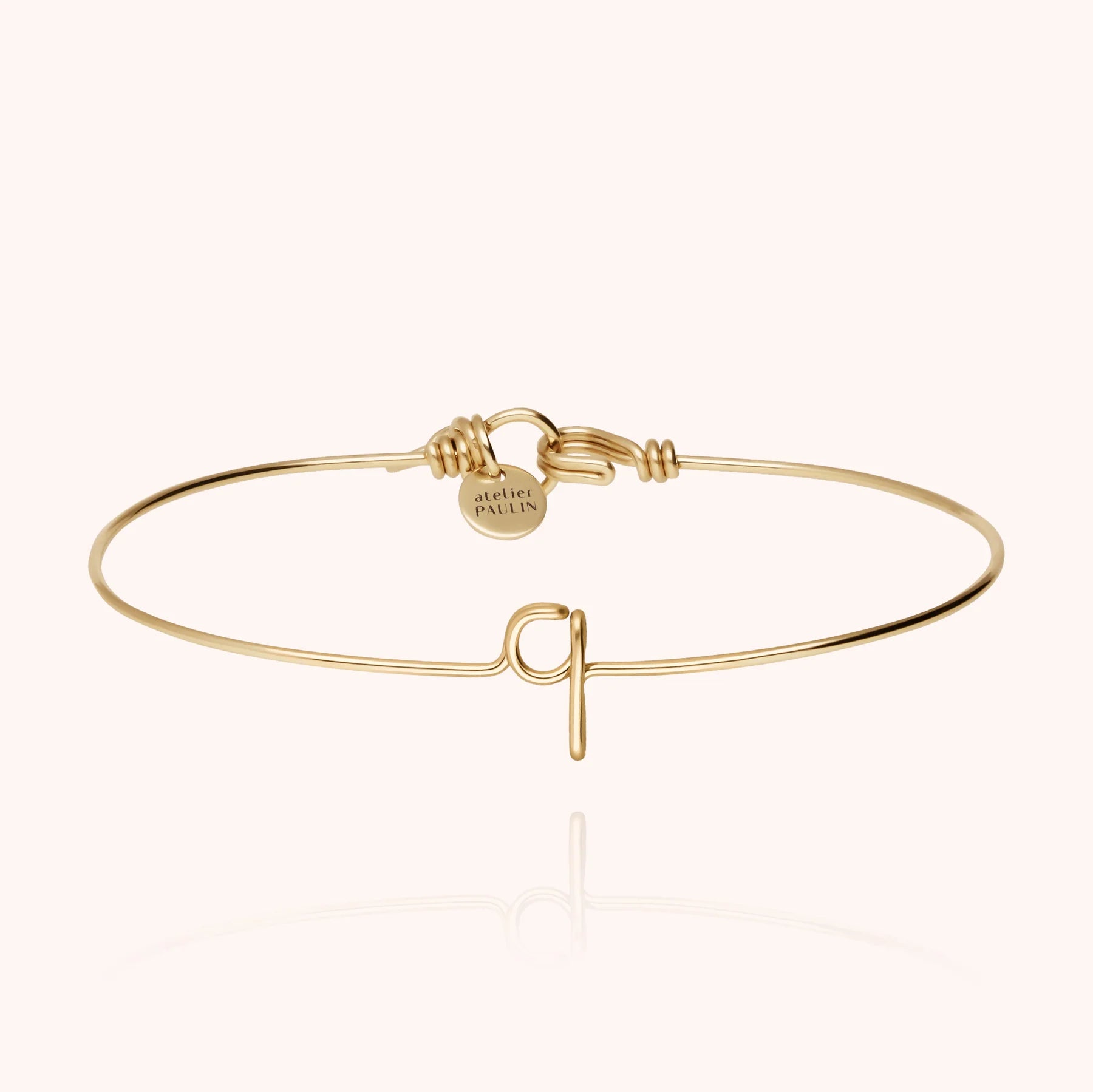 personalised jewellery initial bangle letter q 14k yellow gold-filled handcrafted Atelier Paulin Australia