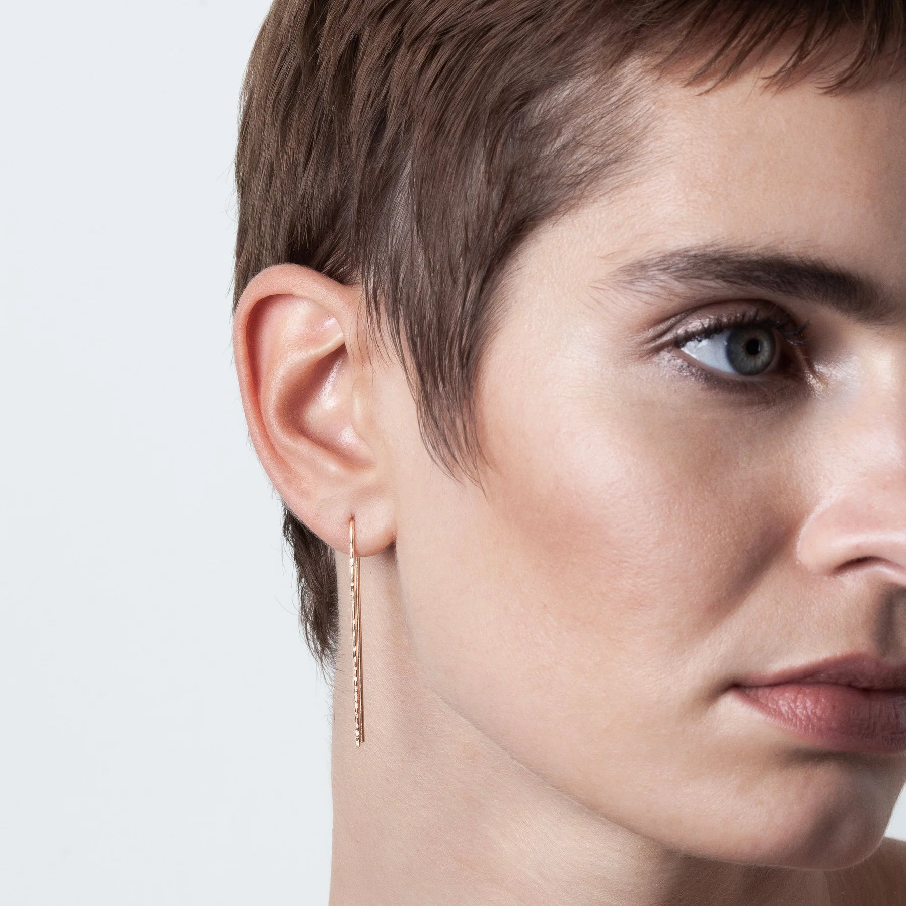 Daphné U Hammered Earring - 14k yellow gold-filled